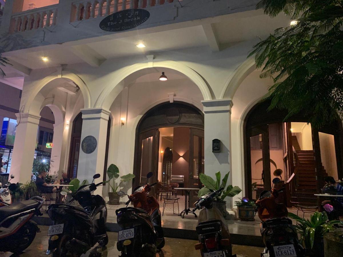 The J Break Boutique Hotel Kampot Exterior foto
