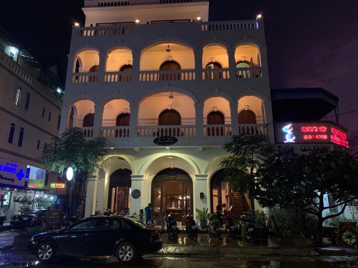 The J Break Boutique Hotel Kampot Exterior foto