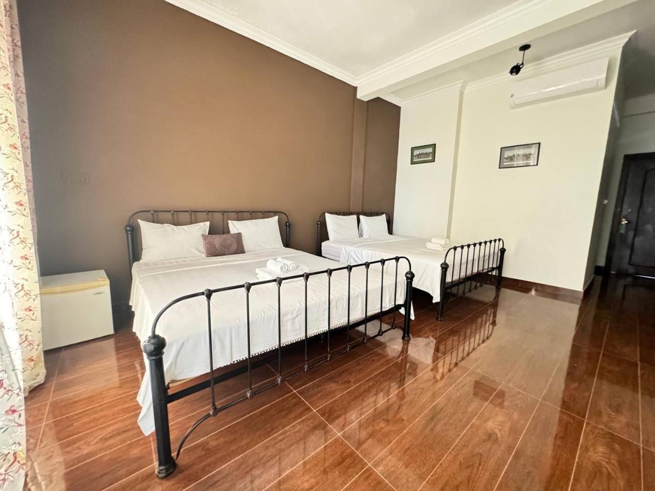 The J Break Boutique Hotel Kampot Exterior foto