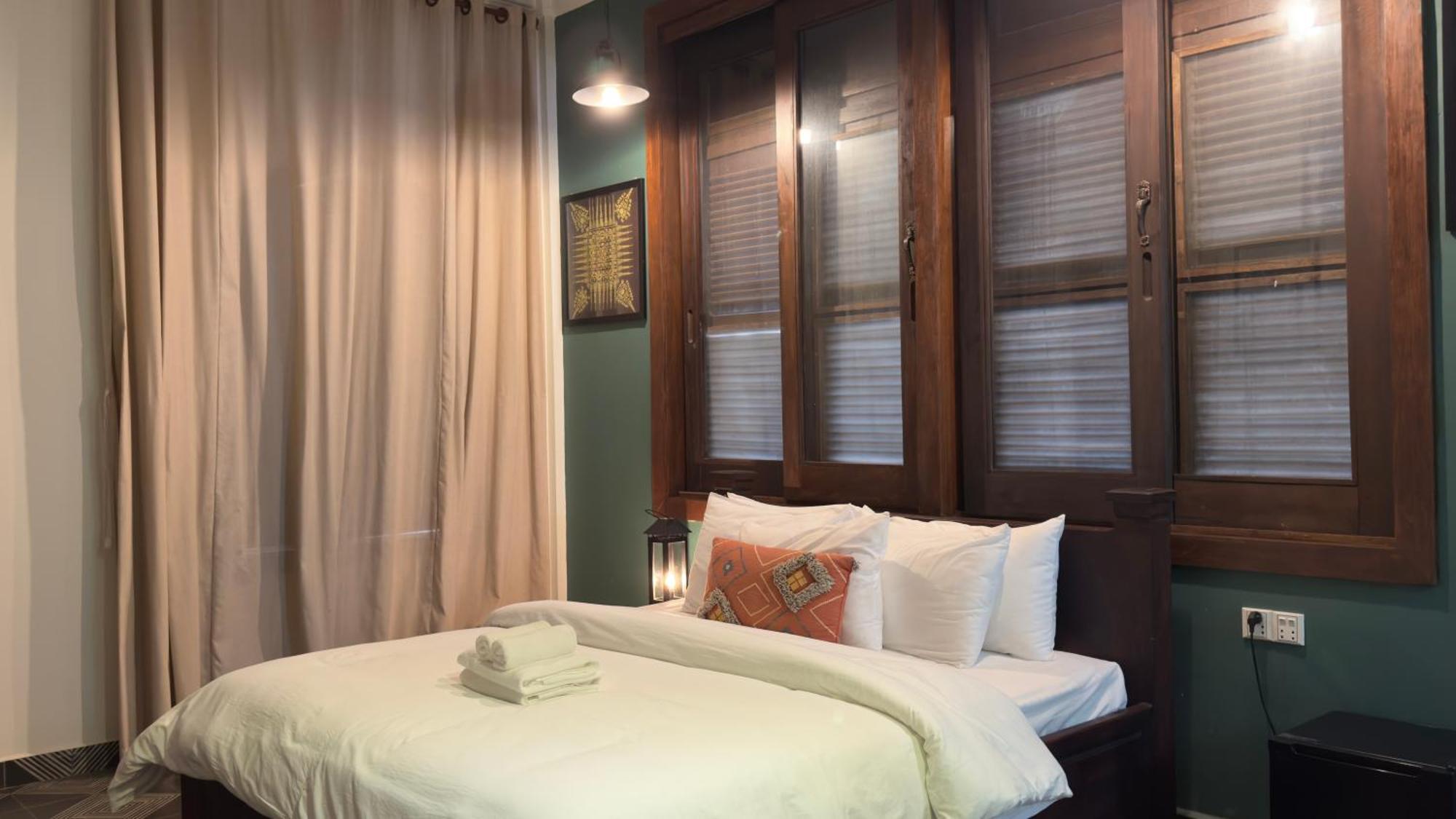 The J Break Boutique Hotel Kampot Exterior foto